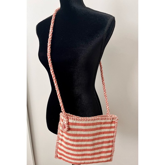 Modern Romantic Crossbody Bag - Salmon - Picture 1 of 4